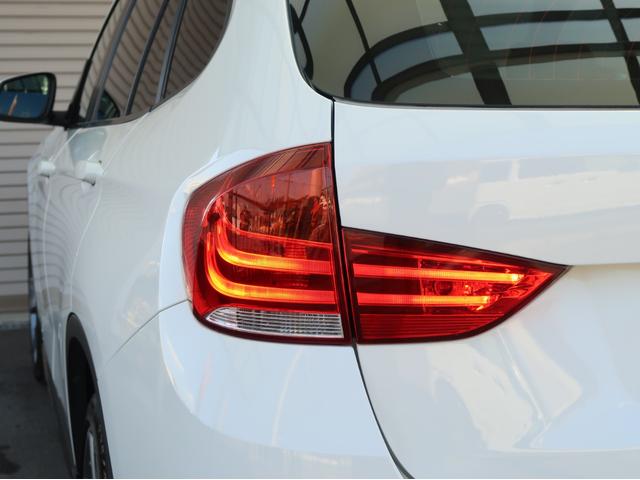 X1 xDrive 20i スポーツ 後期電子式8速ATモデル 走行30000km キセノンライト 専用18インチAW Panasonic製ナビ フルセグ ミラー型ETC 専用Sportシート スマートプッシュスタート 禁煙車(39枚目)