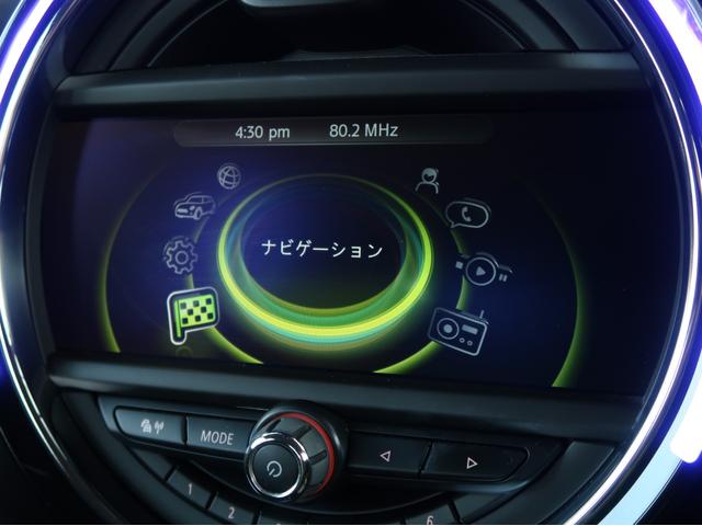 ＭＩＮＩ クーパー　５ドア　ミントパッケージ　ＬＥＤヘッドライト＆ＬＥＤフォグランプ　ドライビングモード　ナビパッケージ　ＢＴオーディオ＆ハンズフリー　アームレスト　クロームラインインテリア　ライトパッケージ　禁煙車（54枚目）