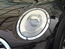 クーパー　５ドア　ミントパッケージ　ＬＥＤヘッドライト＆ＬＥＤフォグランプ　ドライビングモード　ナビパッケージ　ＢＴオーディオ＆ハンズフリー　アームレスト　クロームラインインテリア　ライトパッケージ　禁煙車（28枚目）