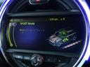 クーパー　５ドア　ミントパッケージ　ＬＥＤヘッドライト＆ＬＥＤフォグランプ　ドライビングモード　ナビパッケージ　ＢＴオーディオ＆ハンズフリー　アームレスト　クロームラインインテリア　ライトパッケージ　禁煙車（62枚目）