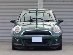 ＭＩＮＩ ワン　後期モデル　クーパー１５インチＡＷ　新車時オプション（バックソナー）　希少カラー（ブリティッシュレーシンググリーンＩＩ）電動格納式ドアミラー 0700899A30230922W001 2