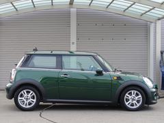 ＭＩＮＩ ワン　後期モデル　クーパー１５インチＡＷ　新車時オプション（バックソナー）　希少カラー（ブリティッシュレーシンググリーンＩＩ）電動格納式ドアミラー 0700899A30230922W001 4