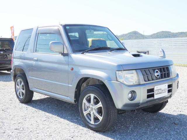 キックス RX ターボ 4WD キーレス ETC シートヒーター 社外ナビ TV(5枚目)
