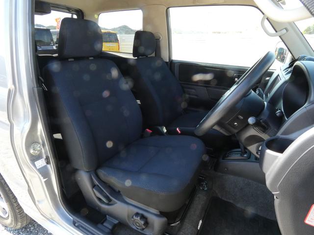 キックス RX ターボ 4WD キーレス ETC シートヒーター 社外ナビ TV(16枚目)