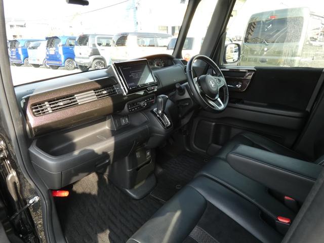 N-BOXカスタム G・Lターボホンダセンシング 8インチナビ フルセグ Bluetooth Bカメラ ETC 両側パワスラ 両席シートヒーター 前後ドラレコ ACC 禁煙車(39枚目)