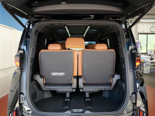 ヴェルファイアハイブリッド Ｚ　プレミア　革シート　サンルーフ　フルセグ　メモリーナビ　ミュージックプレイヤー接続可　後席モニター　衝突被害軽減システム　ＥＴＣ　ドラレコ　両側電動スライド　ＬＥＤヘッドランプ　乗車定員７人　３列シート（10枚目）