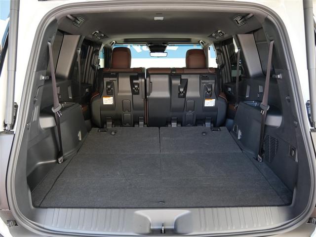 ランドクルーザー２５０ ＶＸファーストエディション　革シート　サンルーフ　４ＷＤ　フルセグ　ミュージックプレイヤー接続可　衝突被害軽減システム　ＥＴＣ　ドラレコ　ＬＥＤヘッドランプ　乗車定員７人　３列シート　ワンオーナー（12枚目）