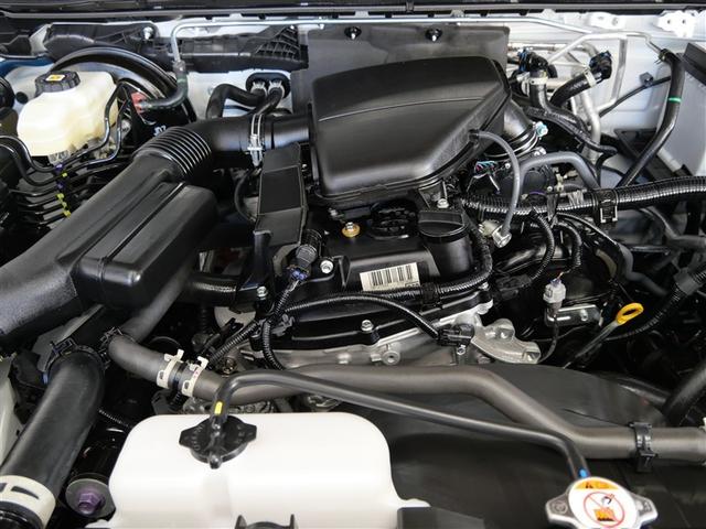 ランドクルーザー２５０ ＶＸファーストエディション　革シート　サンルーフ　４ＷＤ　フルセグ　ミュージックプレイヤー接続可　衝突被害軽減システム　ＥＴＣ　ドラレコ　ＬＥＤヘッドランプ　乗車定員７人　３列シート　ワンオーナー（24枚目）