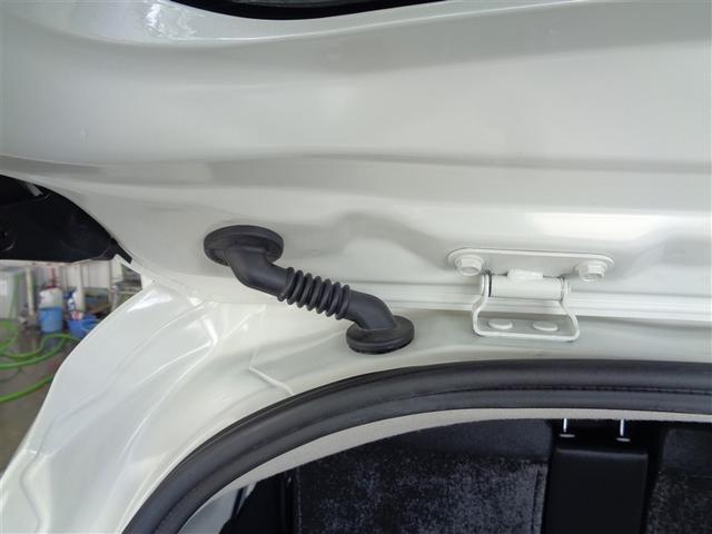 シエンタ ハイブリッドファンベースGセーフティーエディションII フルセグ メモリーナビ DVD再生 ミュージックプレイヤー接続可 バックカメラ 衝突被害軽減システム ETC 両側電動スライド LEDヘッドランプ ウオークスルー ワンオーナー(30枚目)