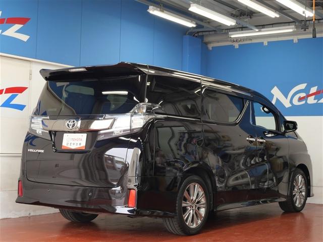 ヴェルファイア ２．５Ｚ　Ａエディション　ゴールデンアイズ　フルセグ　メモリーナビ　ＤＶＤ再生　ミュージックプレイヤー接続可　後席モニター　バックカメラ　ＥＴＣ　両側電動スライド　ＬＥＤヘッドランプ　乗車定員７人　３列シート　ワンオーナー　フルエアロ（5枚目）