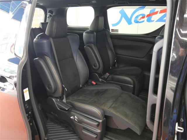 ヴェルファイア ２．５Ｚ　Ａエディション　ゴールデンアイズ　フルセグ　メモリーナビ　ＤＶＤ再生　ミュージックプレイヤー接続可　後席モニター　バックカメラ　ＥＴＣ　両側電動スライド　ＬＥＤヘッドランプ　乗車定員７人　３列シート　ワンオーナー　フルエアロ（8枚目）