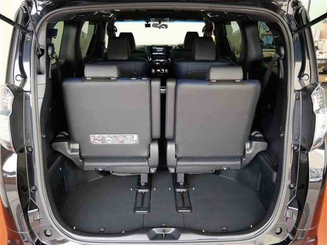 ヴェルファイア ２．５Ｚ　Ａエディション　ゴールデンアイズ　フルセグ　メモリーナビ　ＤＶＤ再生　ミュージックプレイヤー接続可　後席モニター　バックカメラ　ＥＴＣ　両側電動スライド　ＬＥＤヘッドランプ　乗車定員７人　３列シート　ワンオーナー　フルエアロ（11枚目）