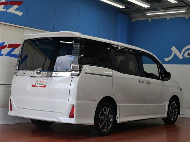 ヴォクシー ＺＳ　煌ＩＩＩ　フルセグ　メモリーナビ　ＤＶＤ再生　ミュージックプレイヤー接続可　後席モニター　バックカメラ　衝突被害軽減システム　ＥＴＣ　ドラレコ　両側電動スライド　ＬＥＤヘッドランプ　ウオークスルー　乗車定員７人（5枚目）