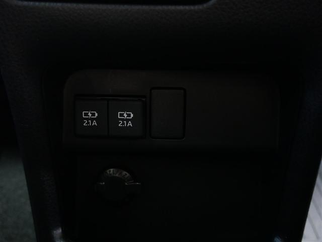 ヴォクシー ＺＳ　煌ＩＩＩ　フルセグ　メモリーナビ　ＤＶＤ再生　ミュージックプレイヤー接続可　後席モニター　バックカメラ　衝突被害軽減システム　ＥＴＣ　ドラレコ　両側電動スライド　ＬＥＤヘッドランプ　ウオークスルー　乗車定員７人（17枚目）