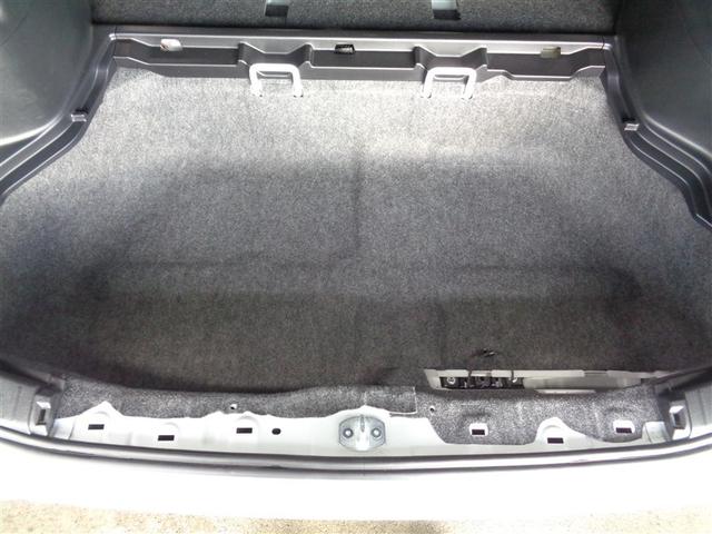 ヴォクシー ＺＳ　煌ＩＩＩ　フルセグ　メモリーナビ　ＤＶＤ再生　ミュージックプレイヤー接続可　後席モニター　バックカメラ　衝突被害軽減システム　ＥＴＣ　ドラレコ　両側電動スライド　ＬＥＤヘッドランプ　ウオークスルー　乗車定員７人（33枚目）