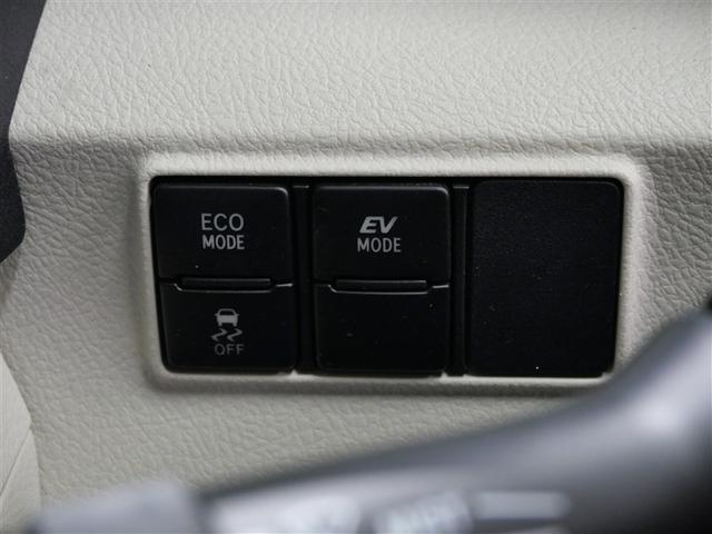 シエンタ ハイブリッドＧ　ワンセグ　メモリーナビ　ミュージックプレイヤー接続可　バックカメラ　衝突被害軽減システム　ＥＴＣ　両側電動スライド　ＬＥＤヘッドランプ　ウオークスルー　乗車定員７人　３列シート　ワンオーナー（18枚目）