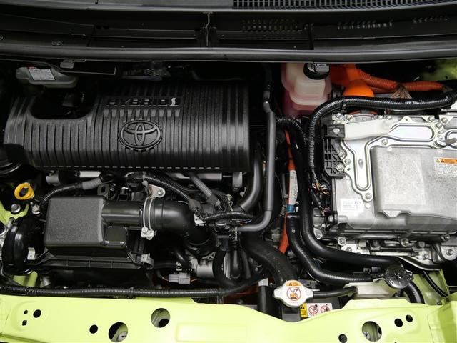 シエンタ ハイブリッドＧ　ワンセグ　メモリーナビ　ミュージックプレイヤー接続可　バックカメラ　衝突被害軽減システム　ＥＴＣ　両側電動スライド　ＬＥＤヘッドランプ　ウオークスルー　乗車定員７人　３列シート　ワンオーナー（25枚目）