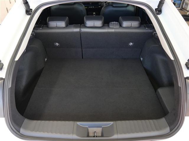 プリウス Ｚ　サンルーフ　フルセグ　メモリーナビ　ミュージックプレイヤー接続可　衝突被害軽減システム　ＥＴＣ　ドラレコ　ＬＥＤヘッドランプ　ワンオーナー（10枚目）