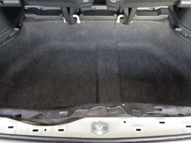 ヴォクシー Ｓ－Ｚ　フルセグ　メモリーナビ　ＤＶＤ再生　ミュージックプレイヤー接続可　バックカメラ　衝突被害軽減システム　ＥＴＣ　ドラレコ　両側電動スライド　ＬＥＤヘッドランプ　乗車定員７人　３列シート　ワンオーナー（33枚目）