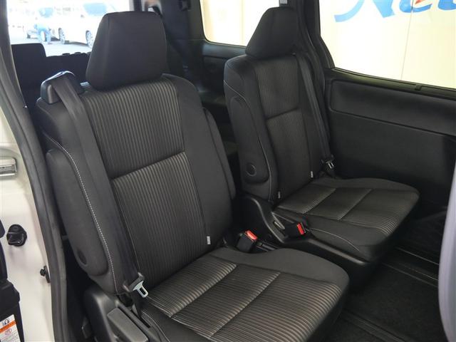 ヴォクシー ＺＳ　煌　フルセグ　メモリーナビ　ＤＶＤ再生　ミュージックプレイヤー接続可　後席モニター　バックカメラ　衝突被害軽減システム　ＥＴＣ　ドラレコ　両側電動スライド　ＬＥＤヘッドランプ　ウオークスルー　乗車定員７人（8枚目）