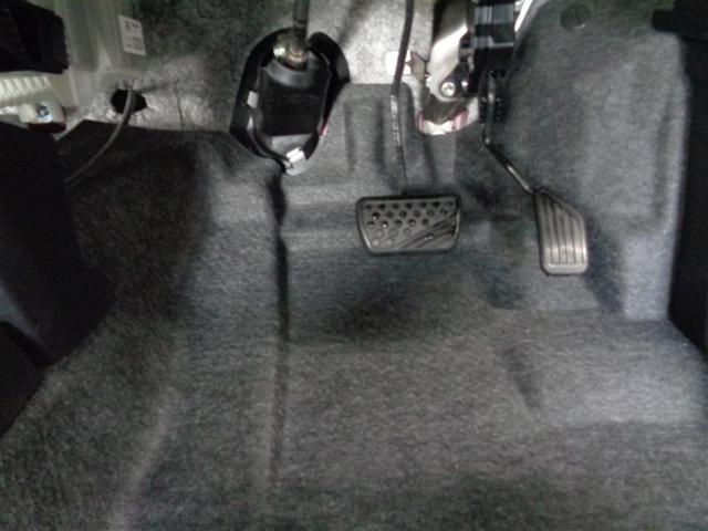 ピクシスエポック Ｘ　ＳＡＩＩＩ　ワンセグ　メモリーナビ　ミュージックプレイヤー接続可　バックカメラ　衝突被害軽減システム　ＬＥＤヘッドランプ　ワンオーナー　アイドリングストップ（19枚目）