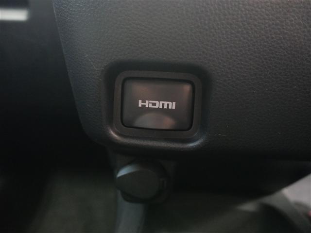 ノア ハイブリッドＳ－Ｚ　フルセグ　メモリーナビ　ＤＶＤ再生　ミュージックプレイヤー接続可　後席モニター　衝突被害軽減システム　ＥＴＣ　ドラレコ　両側電動スライド　ＬＥＤヘッドランプ　乗車定員７人　３列シート　ワンオーナー（17枚目）