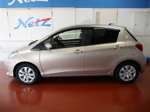 ヴィッツ Ｕ　ワンセグ　メモリーナビ　ミュージックプレイヤー接続可　バックカメラ　衝突被害軽減システム　ＥＴＣ　ドラレコ　ワンオーナー　アイドリングストップ（3枚目）