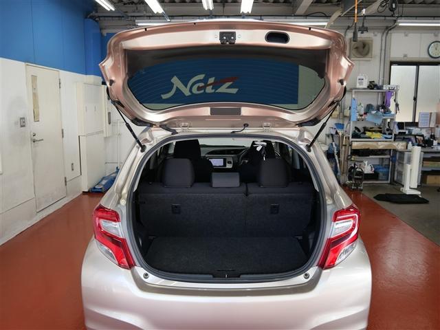 ヴィッツ Ｕ　ワンセグ　メモリーナビ　ミュージックプレイヤー接続可　バックカメラ　衝突被害軽減システム　ＥＴＣ　ドラレコ　ワンオーナー　アイドリングストップ（8枚目）