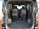 ３列目のシートの跳ね上げは女性でも楽々♪ベビーカーも縦置きで収納が可能で大容量の収納スペースを確保できます
