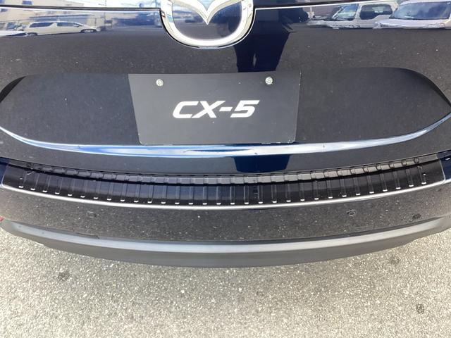 �o�b�N�Z���T�[�t���B���A�o���p�[�X�e�b�v�v���[�g���t���Ă��܂��B