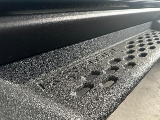 ブロンコ 　ラプター３．０Ｌラプター専用インテリア　純正オプション１７インチアルミホイール　カーボンインテリア　ＦＯＸショックＨＯＳＳ４．０　ＡｐｐｌｅＣａｒＰｌａｙ＆ＡｎｄｒｏｉｄＡｕｔｏ（80枚目）