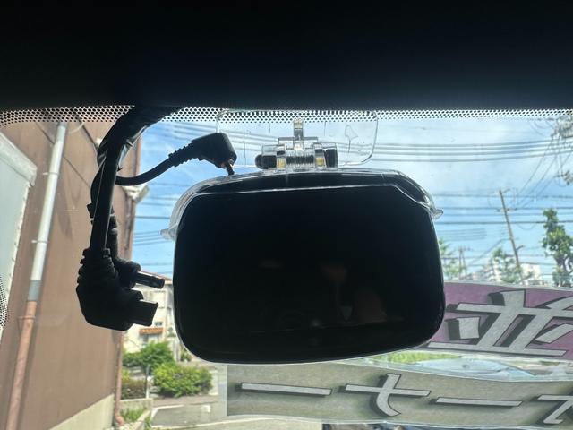 リンカーンナビゲーター 　リザーブ　新車並行　ワンオーナー　全整備履歴有　電動サイドステップ　電動リアゲート　パノラマサンルーフ　ＲＡＶＥＬサウンド　シートヒーター＆ベンチレーション　カープレイ　ＡＶインターフェース（76枚目）