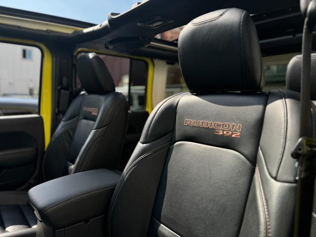 ジープ・ラングラーアンリミテッド ルビコン392 新車並行 ワンオーナー スカイワンタッチパワートップ 電動サイドステップ FOXサスペンション サブウーファ付きアルパインオーディオ(44枚目)