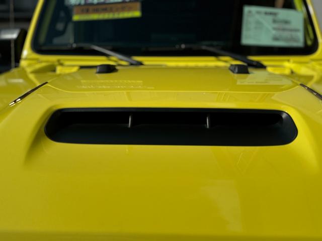 ジープ・ラングラーアンリミテッド ルビコン392 新車並行 ワンオーナー スカイワンタッチパワートップ 電動サイドステップ FOXサスペンション サブウーファ付きアルパインオーディオ(64枚目)