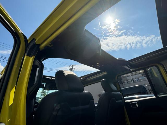ジープ・ラングラーアンリミテッド ルビコン392 新車並行 ワンオーナー スカイワンタッチパワートップ 電動サイドステップ FOXサスペンション サブウーファ付きアルパインオーディオ(67枚目)