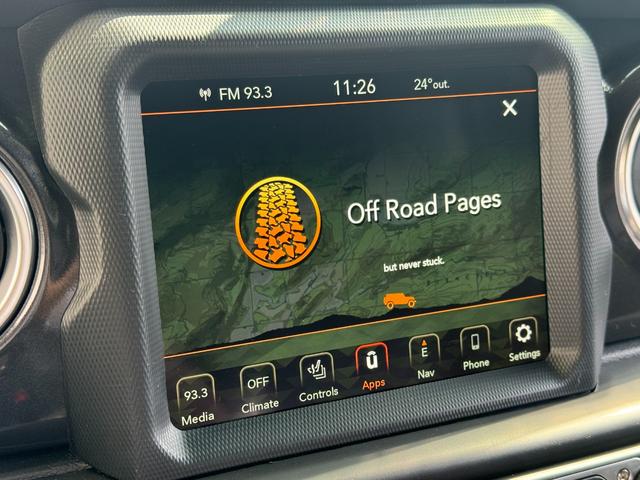 ジープ・ラングラーアンリミテッド ルビコン392 新車並行 ワンオーナー スカイワンタッチパワートップ 電動サイドステップ FOXサスペンション サブウーファ付きアルパインオーディオ(68枚目)