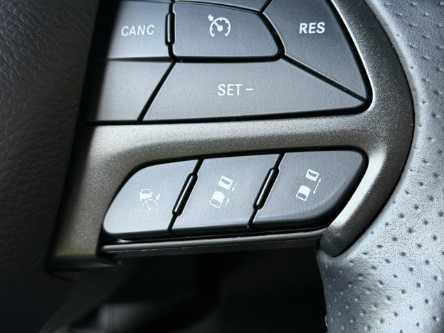 ダッジ・チャレンジャー 　Ｔ／Ａ３９２　新車並行　ワンオーナー　サンルーフ　アダプティブクルーズコントロール　Ｈａｒｍａｎ／Ｋａｒｄｏｎオーディオ　ボンネットピン　専用エアキャッチャー　ホワイトメーター　サテンブラックトップ（38枚目）