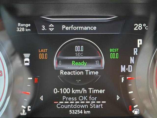 ダッジ・チャレンジャー 　Ｔ／Ａ３９２　新車並行　ワンオーナー　サンルーフ　アダプティブクルーズコントロール　Ｈａｒｍａｎ／Ｋａｒｄｏｎオーディオ　ボンネットピン　専用エアキャッチャー　ホワイトメーター　サテンブラックトップ（41枚目）