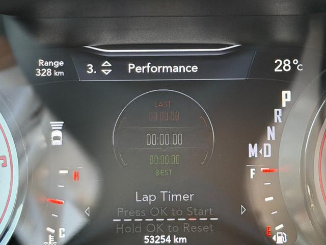 ダッジ・チャレンジャー 　Ｔ／Ａ３９２　新車並行　ワンオーナー　サンルーフ　アダプティブクルーズコントロール　Ｈａｒｍａｎ／Ｋａｒｄｏｎオーディオ　ボンネットピン　専用エアキャッチャー　ホワイトメーター　サテンブラックトップ（48枚目）