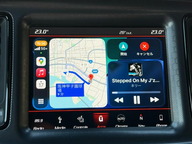 ダッジ・チャレンジャー 　Ｔ／Ａ３９２　新車並行　ワンオーナー　サンルーフ　アダプティブクルーズコントロール　Ｈａｒｍａｎ／Ｋａｒｄｏｎオーディオ　ボンネットピン　専用エアキャッチャー　ホワイトメーター　サテンブラックトップ（71枚目）