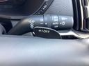 マニュアルモード付のオートマッチック車　ステアリングに装着してあるパドルシフトでシフトアップ＆シフトダウンの変速可能！