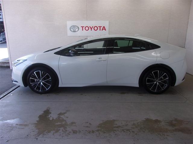 プリウス Z フルセグ メモリーナビ ミュージックプレイヤー接続可 バックカメラ 衝突被害軽減システム ETC ドラレコ LEDヘッドランプ ロングラン保証あり トヨタ認定中古車(3枚目)