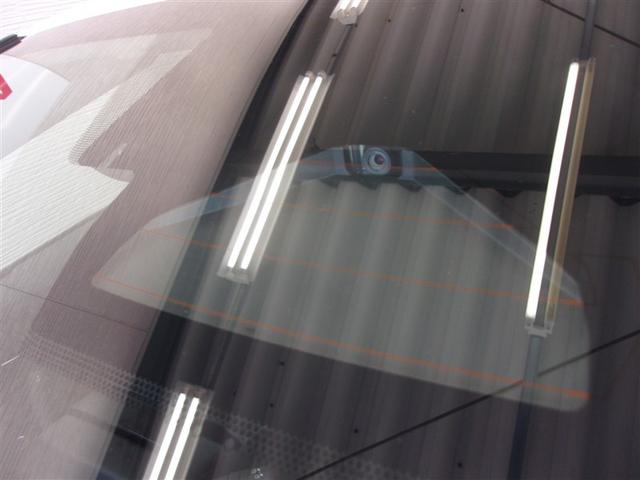 プリウス Ｚ　フルセグ　メモリーナビ　ミュージックプレイヤー接続可　バックカメラ　衝突被害軽減システム　ＥＴＣ　ドラレコ　ＬＥＤヘッドランプ　ロングラン保証あり　トヨタ認定中古車（6枚目）