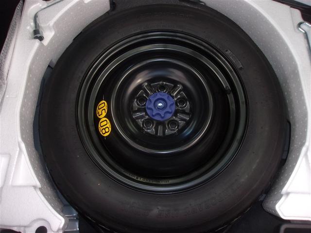 プリウス Ｚ　フルセグ　メモリーナビ　ミュージックプレイヤー接続可　バックカメラ　衝突被害軽減システム　ＥＴＣ　ドラレコ　ＬＥＤヘッドランプ　ロングラン保証あり　トヨタ認定中古車（16枚目）