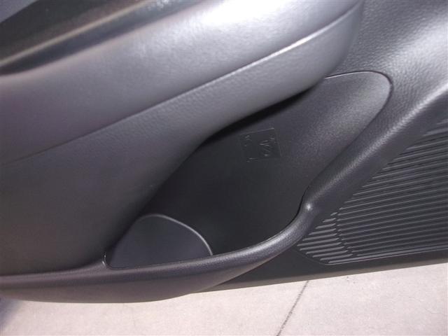 プリウス Ｚ　フルセグ　メモリーナビ　ミュージックプレイヤー接続可　バックカメラ　衝突被害軽減システム　ＥＴＣ　ドラレコ　ＬＥＤヘッドランプ　ロングラン保証あり　トヨタ認定中古車（23枚目）