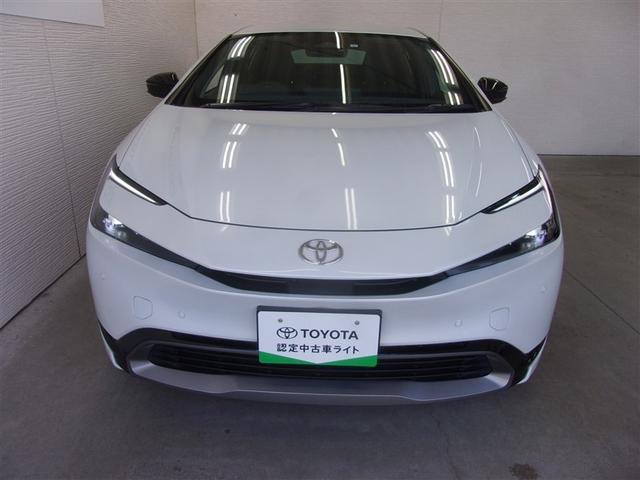 プリウス Ｚ　フルセグ　メモリーナビ　ミュージックプレイヤー接続可　バックカメラ　衝突被害軽減システム　ＥＴＣ　ＬＥＤヘッドランプ　ロングラン保証あり　トヨタ認定中古車（2枚目）