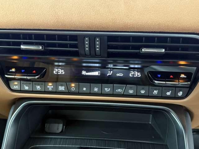 ＣＸ－８０ ３．３　ＸＤハイブリッド　プレミアム　スポーツ　ディーゼルタ　当社試乗車／パノラマサンルーフ／ＢＯＳＥ／ＥＴＣ／ナッパレザーシート／Ａｎｄｒｏｉｄ　Ａｕｔｏ　Ｃａｒ　Ｐｌａｙ／３６０°ビューカメラ／パノラマサンルーフ／レーダークルーズ／シートベンチレーション（22枚目）