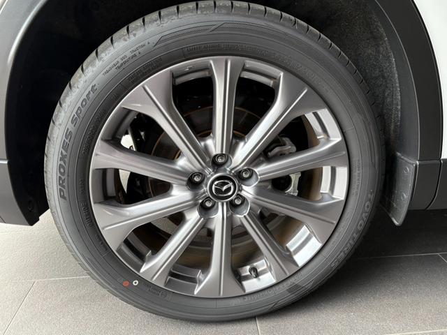 ＣＸ－８０ ３．３　ＸＤ　Ｌパッケージ　ディーゼルターボ　当社試乗車／ナビＳＤ・ＥＴＣ・フロアマット付／３６０°モニター／パノラマサンルーフ／ＢＯＳＥサウンド／ＬＥＤヘッドライト／電動シート／シートヒーター＆ハンドルヒーター／電動リアゲート（46枚目）