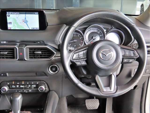 ＣＸ－５ ２．５　２５Ｓ　Ｌパッケージ　ワンオーナー・禁煙車・黒革シート・ナビ・ＥＴＣ・全方位カメラ・電動シート・シートヒーター＆ハンドルヒーター・電動リアゲート・ＬＥＤヘッドランプ・衝突軽減ブレーキ・レーダークルーズ・当社買取車（9枚目）
