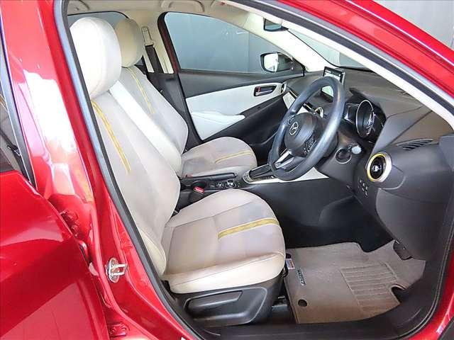 ＭＡＺＤＡ２ １．５　１５Ｓ　サンリット　シトラス　ワンオーナー・禁煙車・白生地シート＆専用フロアマット・ナビ・ＥＴＣ・全方位カメラ・ドライブレコーダー・ＬＥＤヘッドライト・衝突軽減ブレーキ・誤発進抑制制御・レーダークルーズ・車線逸脱警報（7枚目）